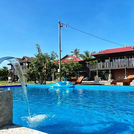 Rumah Kurnia Кангар Екстер'єр фото